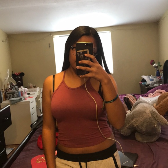Mauve pink no sleeve crop top - Picture 2 of 2